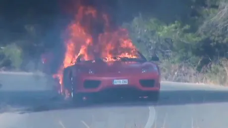 VIDEO: Seria bolizilor Ferrari mistuiţi de flăcări continuă