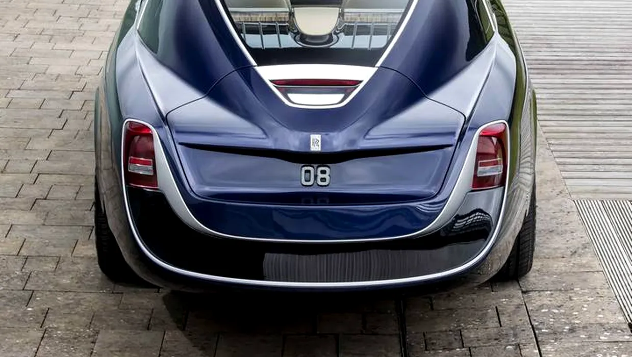 Rolls Royce Sweptail 2017