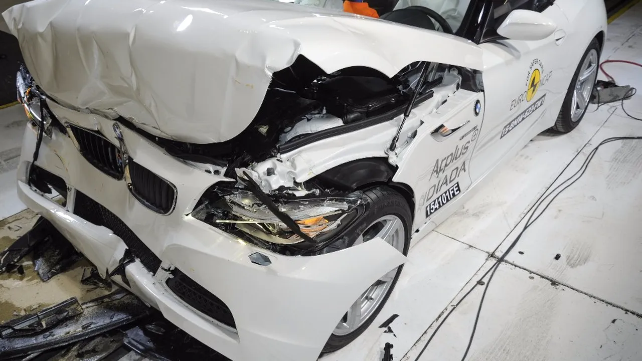 10-bmw-z4-euro-ncap-test-3 
