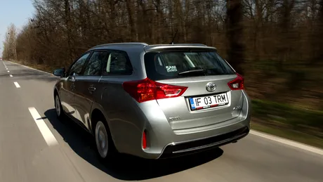 TEST: Toyota Auris Touring Sports diesel. Pe domol înainte