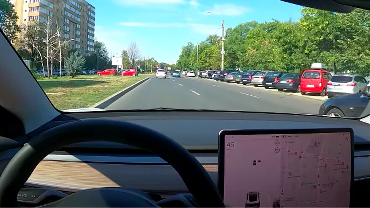 Experiment inedit în București. Câți bani faci din Uber și Bolt într-o lună cu o mașină Tesla