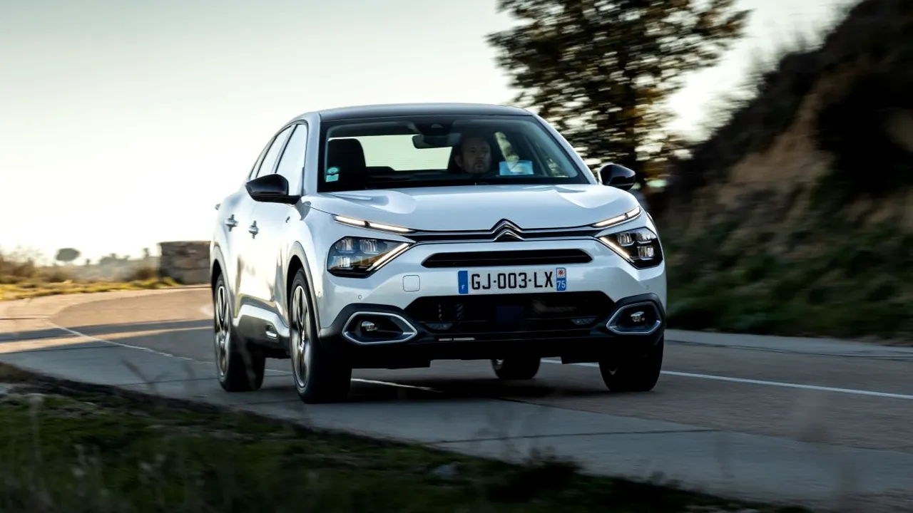 un-nou-sistem-electric-de-propulsie-pentru-citroen-e-c4-si-e-c4-xi11 