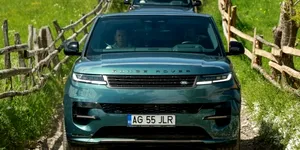 Range Rover redefinește experiența de călătorie. Cum arată o escapadă premium prin Transilvania la volanul gamei britanice
