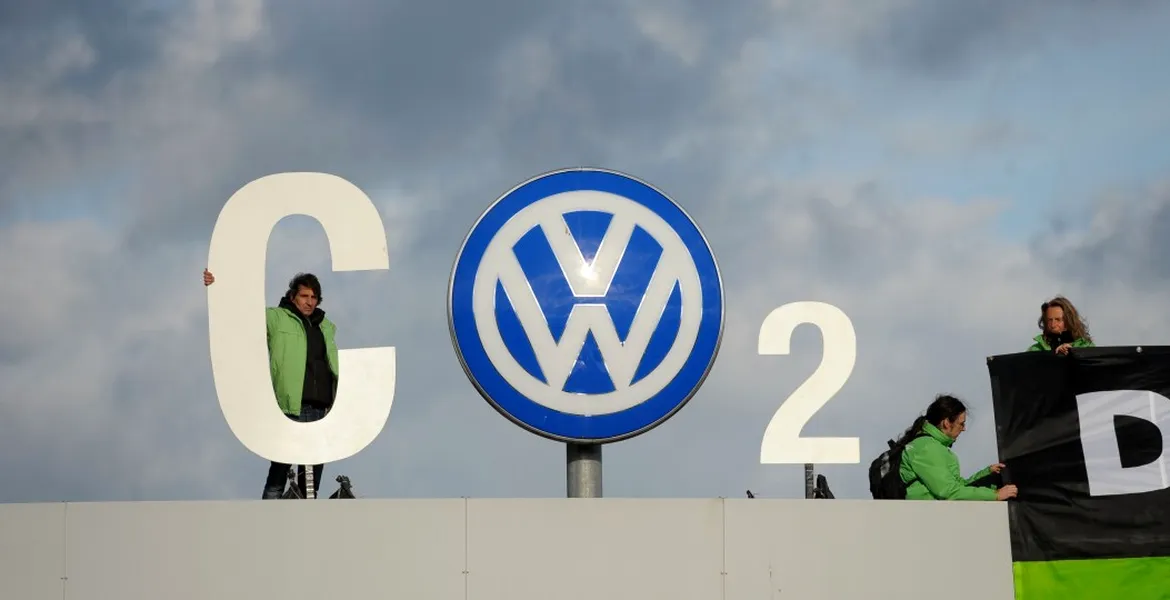 Aşa să tot trişezi. VW iese pe plus din cel mai mare scandal modern