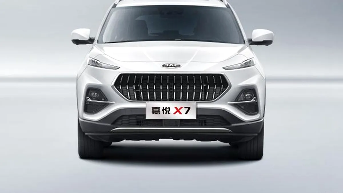 Un X7 care nu este BMW. Ce SUV bizar au construit chinezii de la JAC?