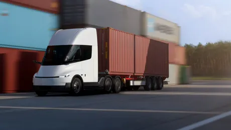 Tesla Semi ajunge în Europa: 550 km autonomie și încărcare la 800 kW