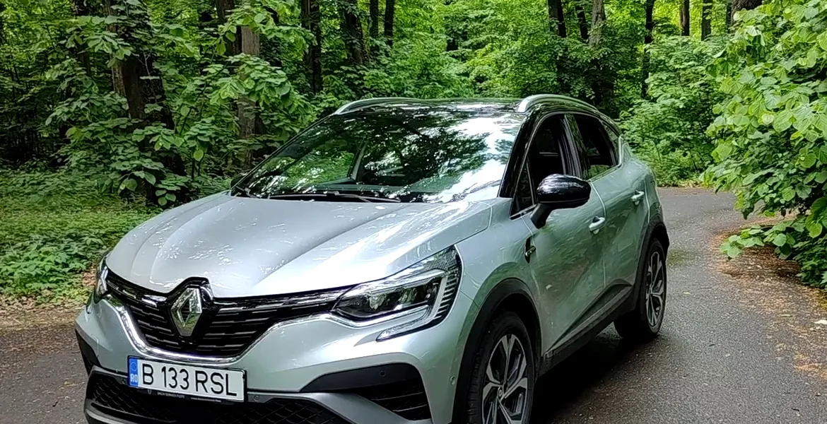 Prezentare video Renault Captur E-Tech Plug-in hybrid RS Line