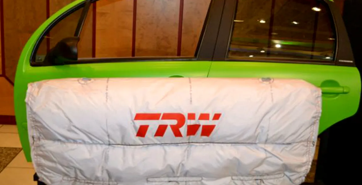 TRW ar putea introduce airbag-uri laterale exterioare până în 2020