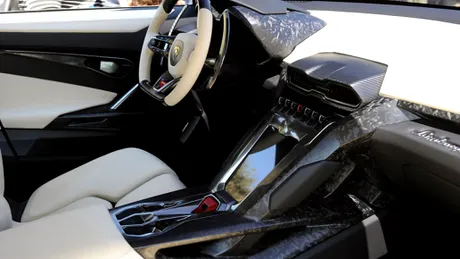 PM News | Lamborghini trece la supergrei şi promite KO din prima rundă