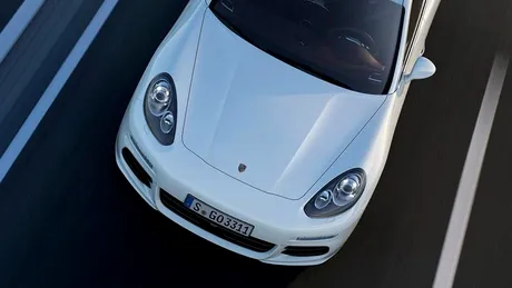 Premiere pentru Porsche Panamera la Shanghai 2013: plug-in hibrid şi ampatament alungit