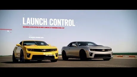 Eye candy: Camaro ZL1 vs Corvette în Chevy Advanced Driving. VIDEO
