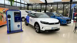 O nouă soluție de asigurare auto lansată în România. Brandul care oferă un an CASCO gratuit la mașini electrice