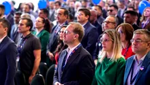 Luptă crâncenă pentru șefia USR. Miruță câștigă la limită în fața Dianei Buzoianu. Care este configurația conducerii partidului pe grupări