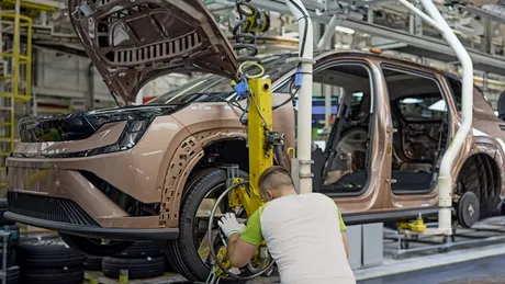 Skoda Peaq intră în producția de serie. SUV-ul electric cu până la 7 locuri este asamblat în Cehia