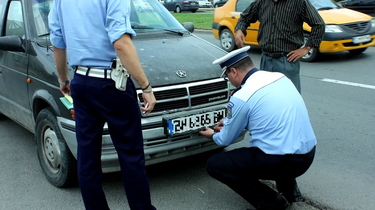 Folie pe numărul de înmatriculare în 2025: Funcționează pentru evitarea rovinietei sau riști amendă?