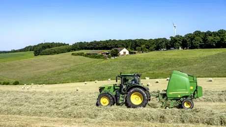 Victorie pentru agricultori în SUA: Proprietarii de utilaje John Deere vor avea dreptul să își repare singuri echipamentele