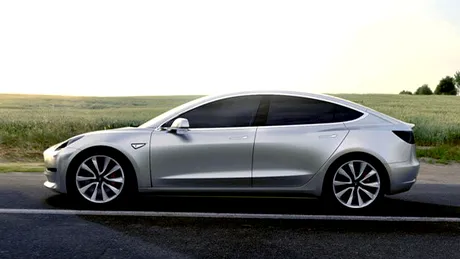Tesla a „scăpat” pe internet un tabel comparativ cu Model 3 şi Model S