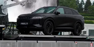 Noul Omoda 9 Black Edition, lansat la KIMARO. Cât costă SUV-ul care vrea să concureze cu Renault Rafale și Skoda Kodiaq
