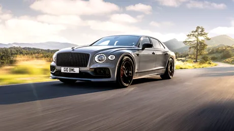 Noul Bentley Flying Spur S ar putea fi cel mai rapid sedan. Atinge 319 km/h