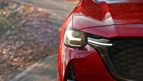 Mazda publică noi imagini teaser cu SUV-ul CX-60. Debutul este programat pe 8 martie