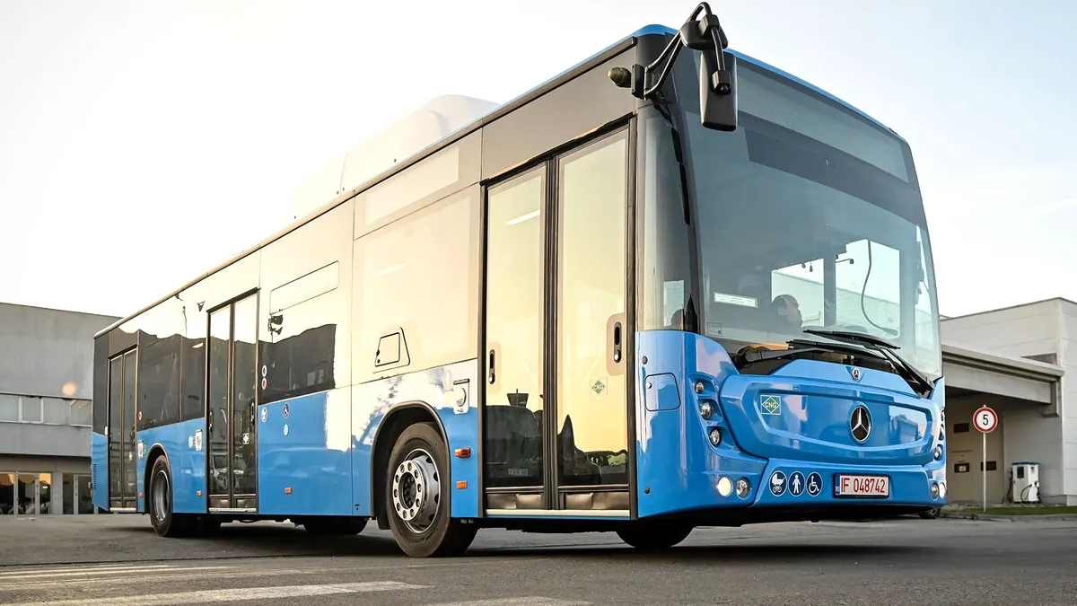 FOTO - Primăria din Sibiu a cumpărat 40 de autobuze ecologice. De când vor fi folosite