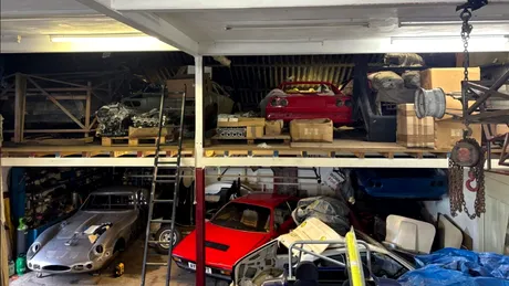 Colecție Ferrari de sute de mii de euro, descoperită în atelierul secret al unui restaurator din Anglia