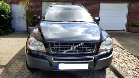 Volvo XC90 V8 la doar 7000 de euro - Mașină de familie cu peste 300 de cai putere