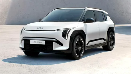 Finaliștii pentru titlul Mașina Anului 2025 în Lume au fost dezvăluiți: BMW X3, Kia EV3 și Hyundai Inster