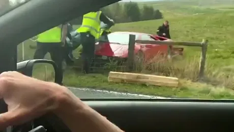 Un prezentator Top Gear a fost implicat într-un accident în timpul filmărilor - VIDEO