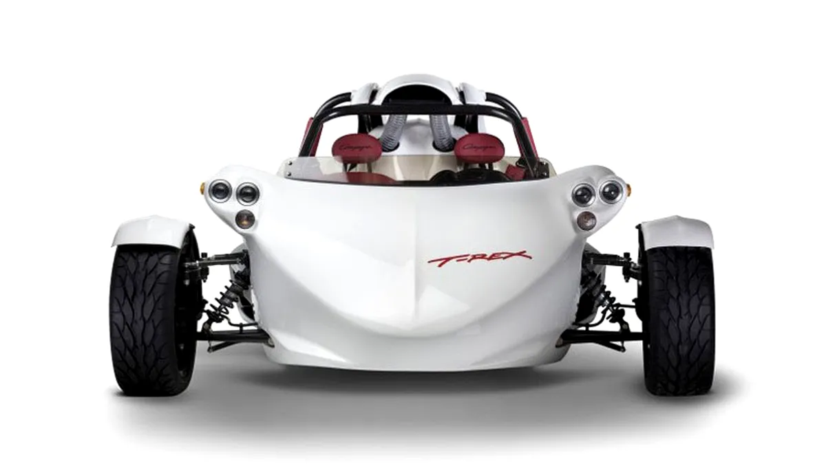 Campagna T-Rex 16S are trei roţi şi un motor de BMW