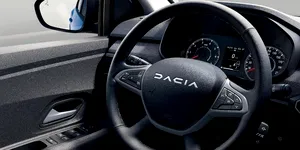 Dacia Sandero, împinsă la limită pe Nurburgring: „Șasiul se simte minunat!” – VIDEO