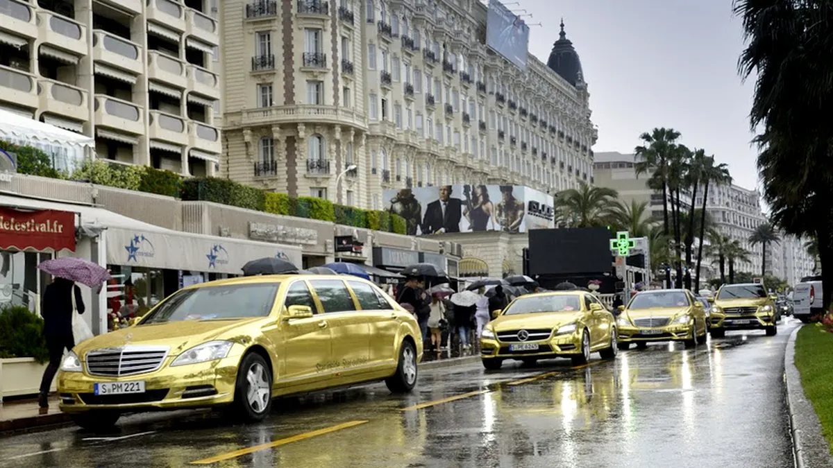 Maşinile bling-bling Mercedes-Benz pentru Cannes 2012