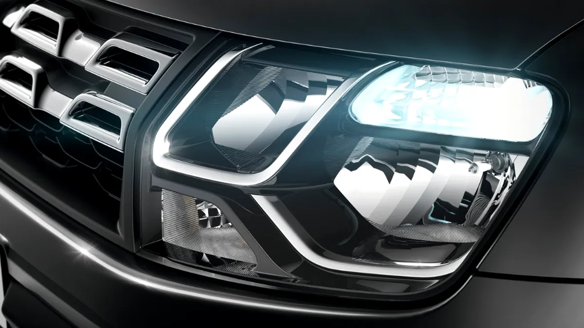 Cum a ajuns un Duster într-un cimitir auto din State? Mașina nu a fost vândută oficial în America de Nord