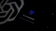 DeepSeek va lansa în februarie un nou model AI axat pe codificare