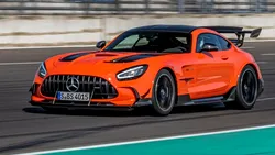 Mercedes-AMG readuce Black Series. Rivalul direct pentru Porsche 911 GT2 RS revine în forță