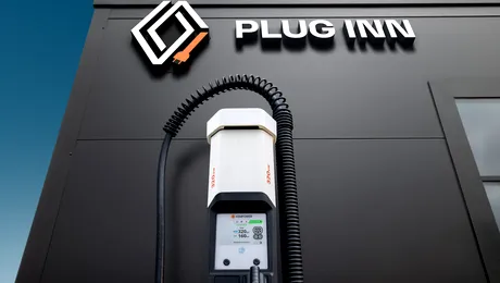 <span class='prepend'>Foto |</span> Renault prezintă Plug Inn, stațiile de încărcare cu servicii ospitaliere. Momentan, stațiile sunt disponibile doar în Franța