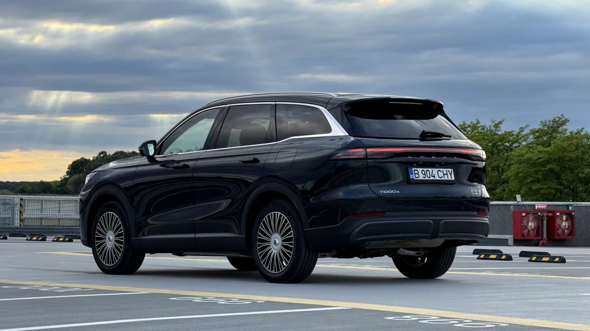 Premieră europeană la Constanța: Chery va scufunda bateria unui Tiggo 9 în apă de mare timp de 24 de ore