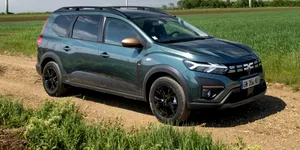 Cel mai versatil model de la Dacia are în gamă și o motorizare diesel. Unde se vinde Dacia Jogger cu motoare diesel?
