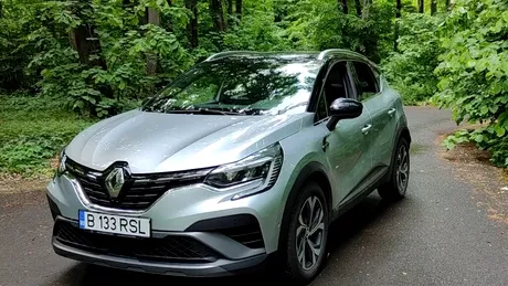Prezentare video Renault Captur E-Tech Plug-in hybrid RS Line