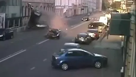 Accident: Nissan GT-R făcut praf în Moscova