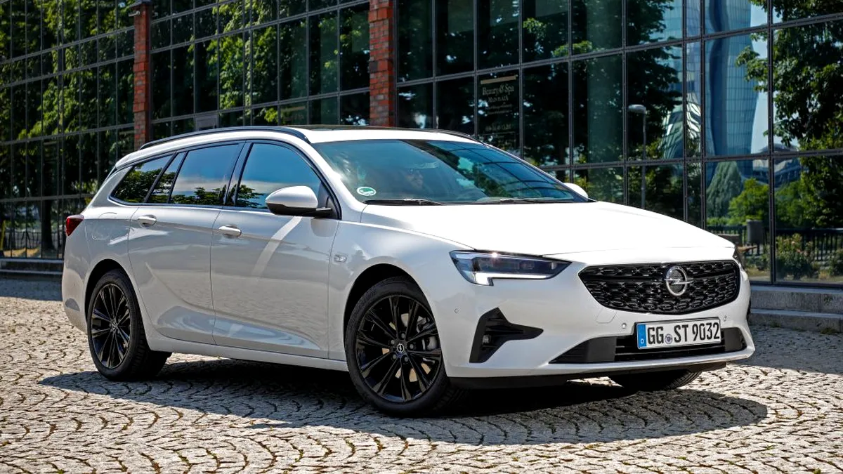 Opel Insignia Grand Sport și Insignia Sports Tourer primesc un nou motor pe benzină
