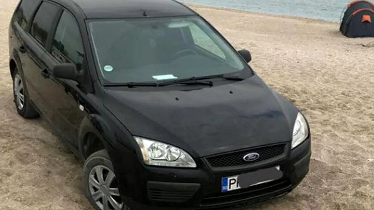 Cât costă să „parchezi” maşina direct pe plajă - FOTO
