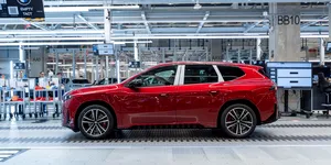 <span class='prepend'>Foto |</span> Uzina BMW din Ungaria a produs modelul iX3 cu numărul 50.000, la doar nouă luni de la începerea producției de serie