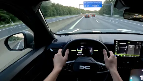 Top speed și consum cu Dacia Duster 2024 pe Autobahn. Cum se descurcă - VIDEO