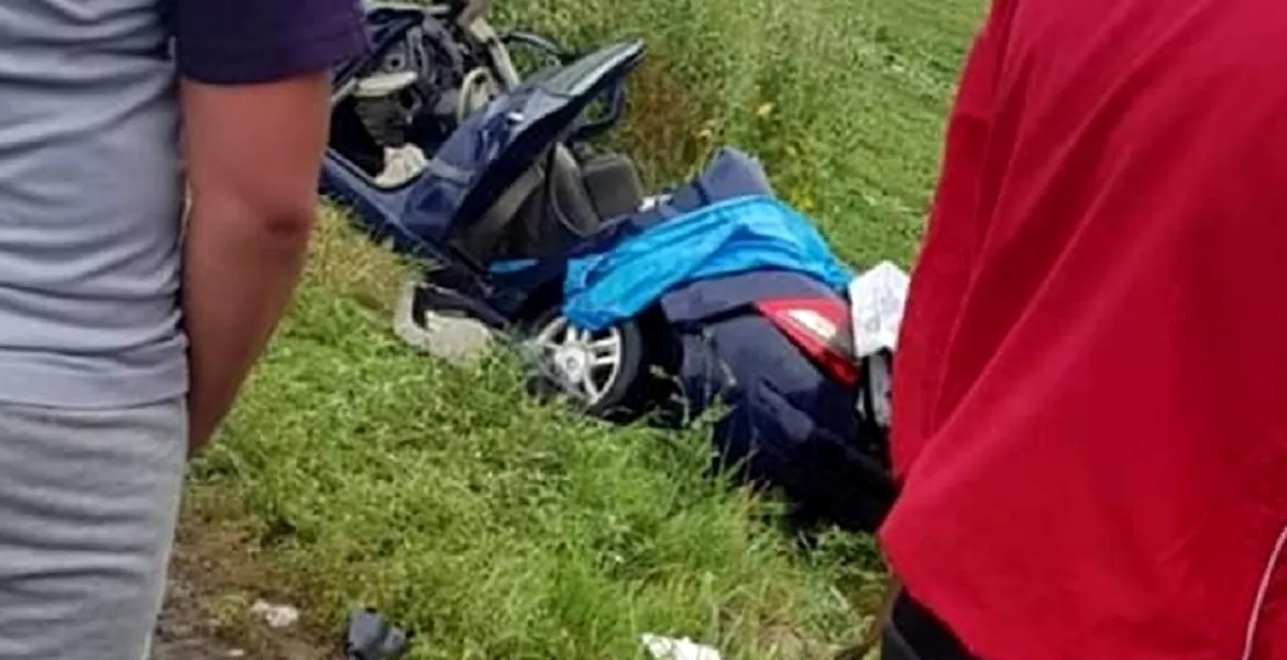 Accident grav în Braşov, soldat cu doi morţi şi trei răniţi