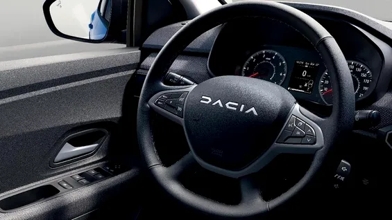 Dacia Sandero, împinsă la limită pe Nurburgring: „Șasiul se simte minunat!” – VIDEO