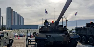 Coreea de Sud a construit un tanc atât de bun încât Polonia a cumpărat 1.000 de unități, iar propria sa armată așteaptă acum la coadă. Îl va comanda și România?