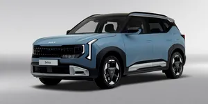 Kia prezintă la Salonul Auto de la Paris versiunile hibride ale noilor Seltos și K4