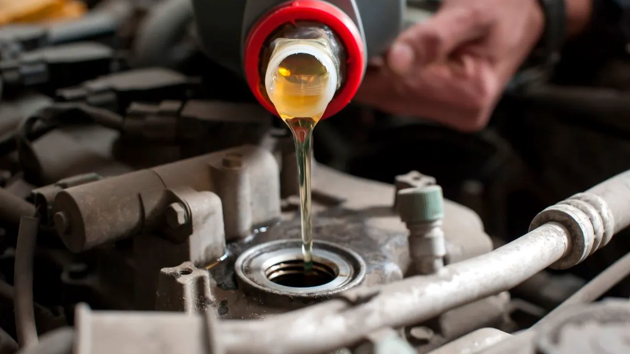 trebuie-schimbat-mai-des-uleiul-la-masinile-diesel 