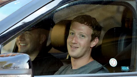 Maşina lui Zuckerberg - şeful Facebook - şi ce maşini conduc cei mai bogaţi oameni din lume